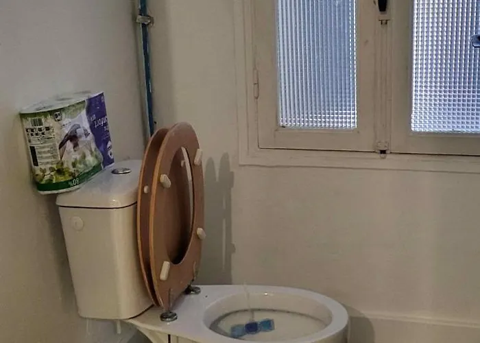2 - Avec Grande Terrasse Capsule hotel